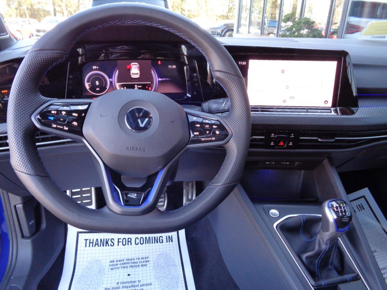 Used 2022 Volkswagen Golf R image 11