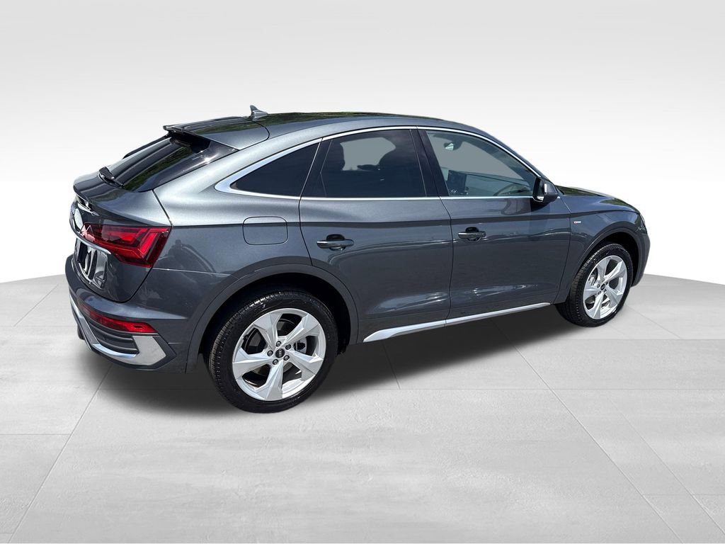 Used 2024 Audi Q5 2.0T Premium Plus w/ Premium Plus Package AWD/4WD image 6