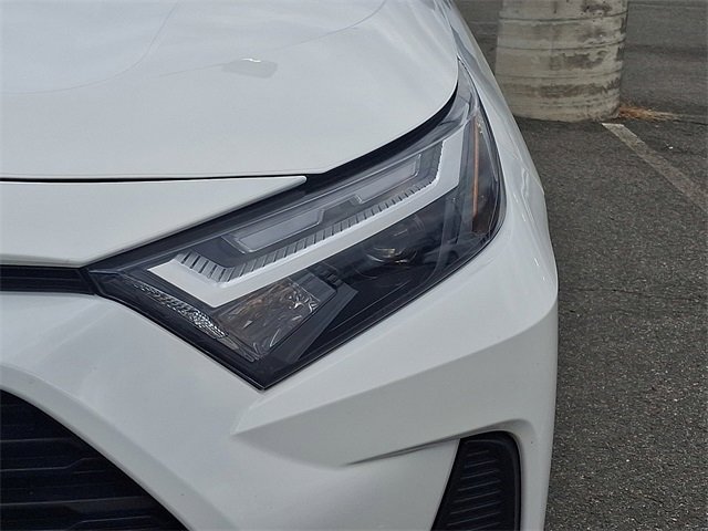 Used 2024 Toyota RAV4 LE image 9