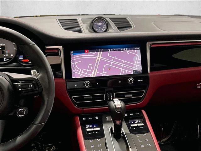 Used 2024 Porsche Macan S AWD/4WD image 8