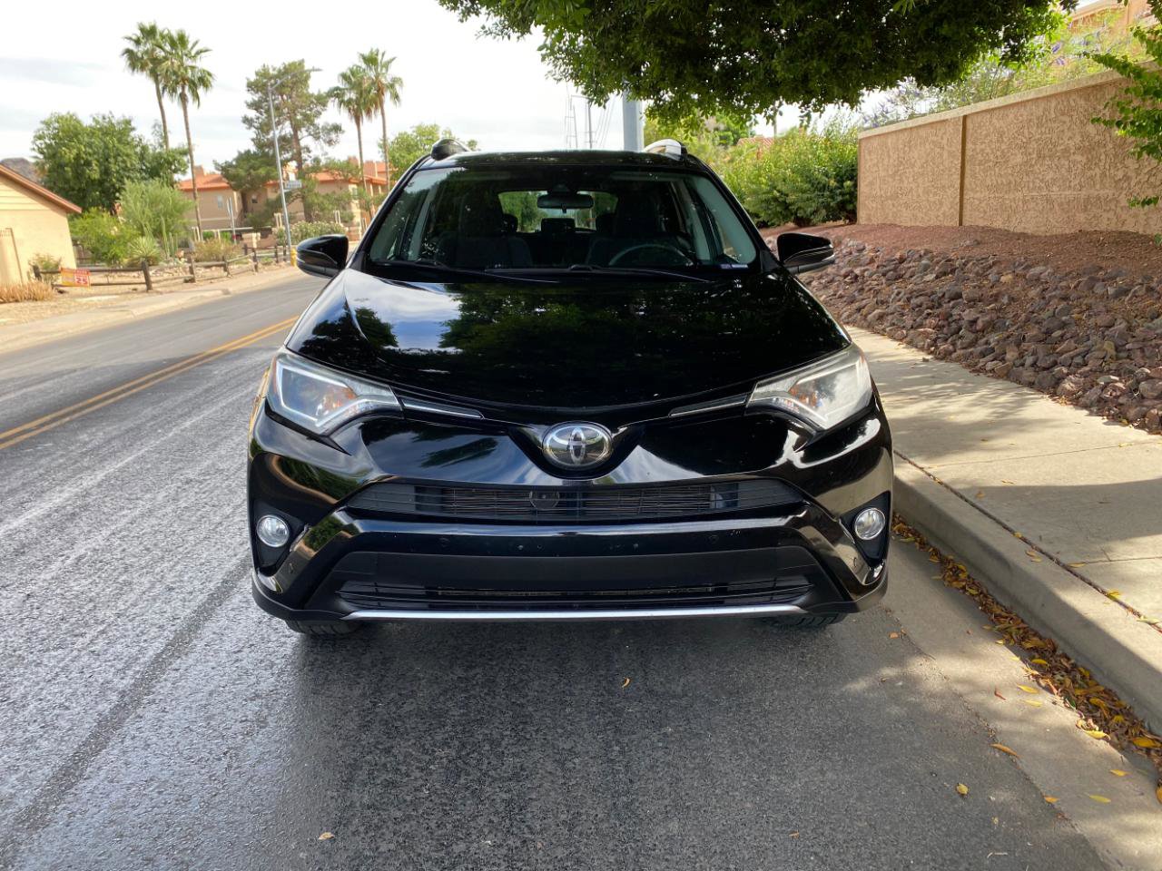 Used 2016 Toyota RAV4 XLE w/ Convenience Package AWD/4WD image 7
