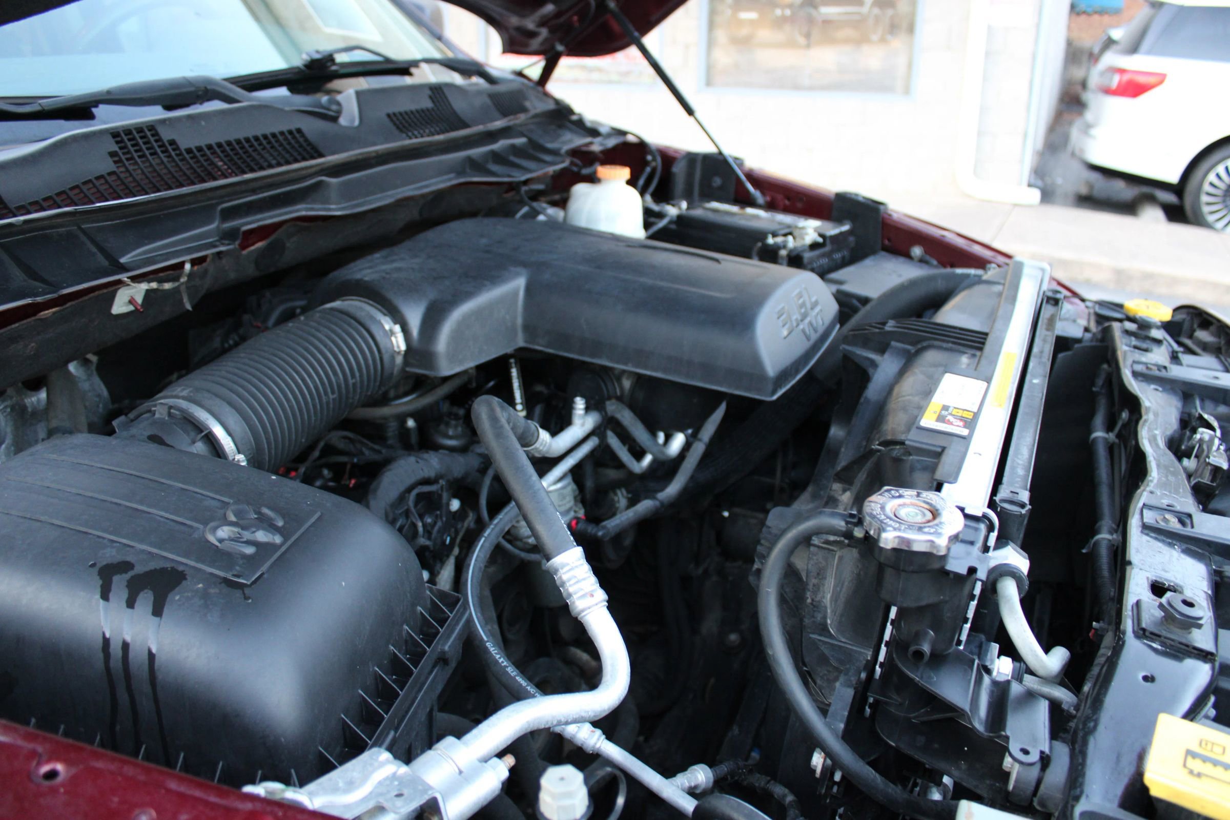 Used 2018 RAM 1500 Express w/ Express Value Package image 29