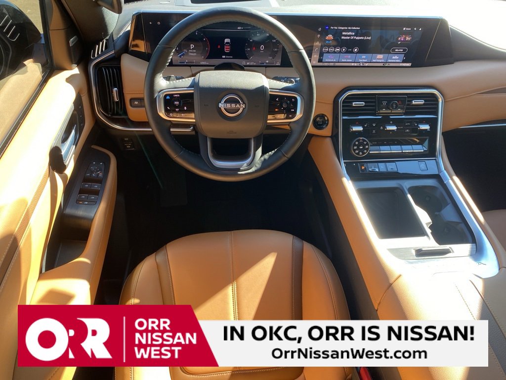 Used 2025 Nissan Armada SL image 22