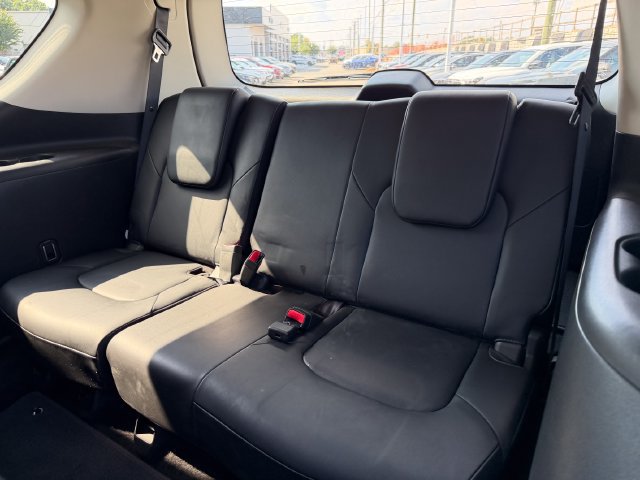 Used 2024 Nissan Armada SL AWD/4WD image 24
