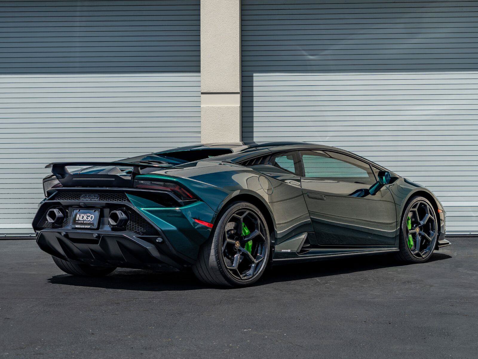 Used 2023 Lamborghini Huracan Tecnica RWD image 7