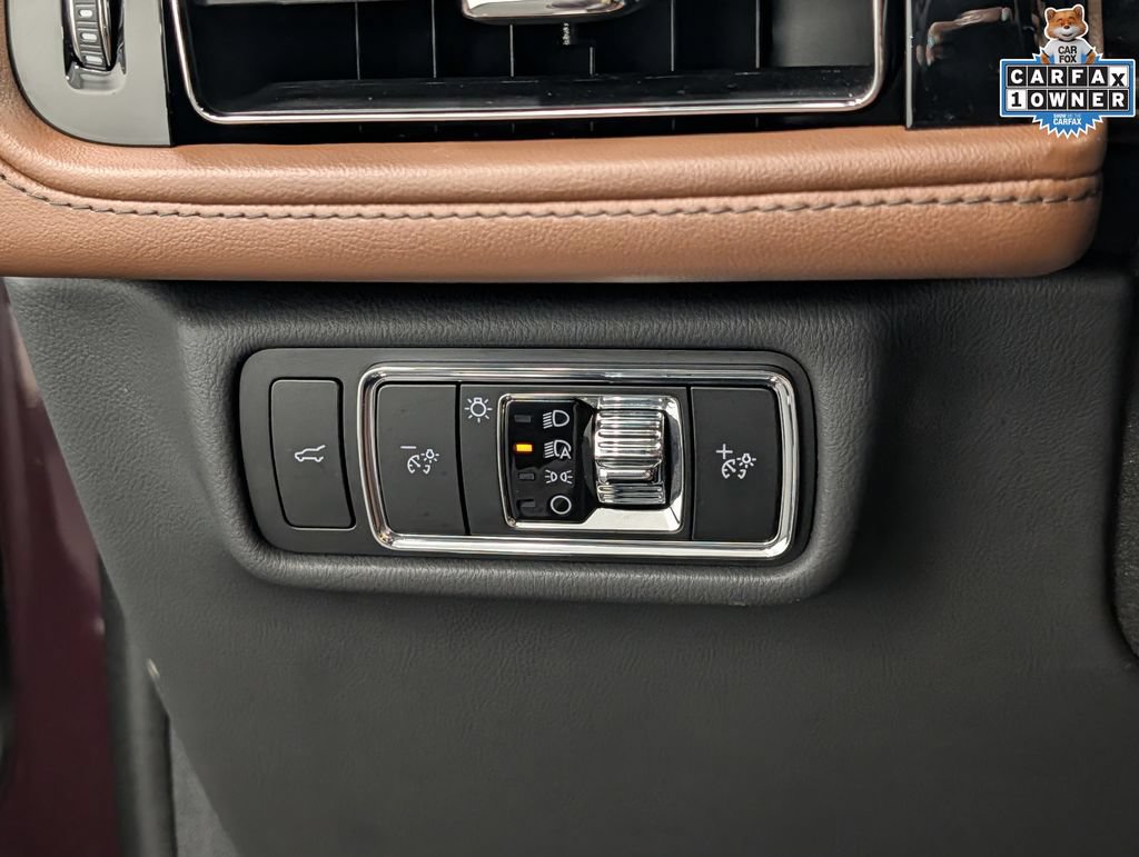 Used 2023 Lincoln Aviator Reserve w/ Equipment Group 201A AWD/4WD image 21