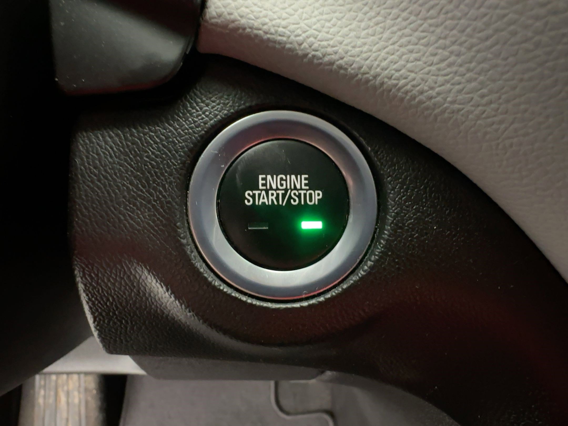 Used 2024 Chevrolet Equinox LS w/ LS Convenience Package image 24