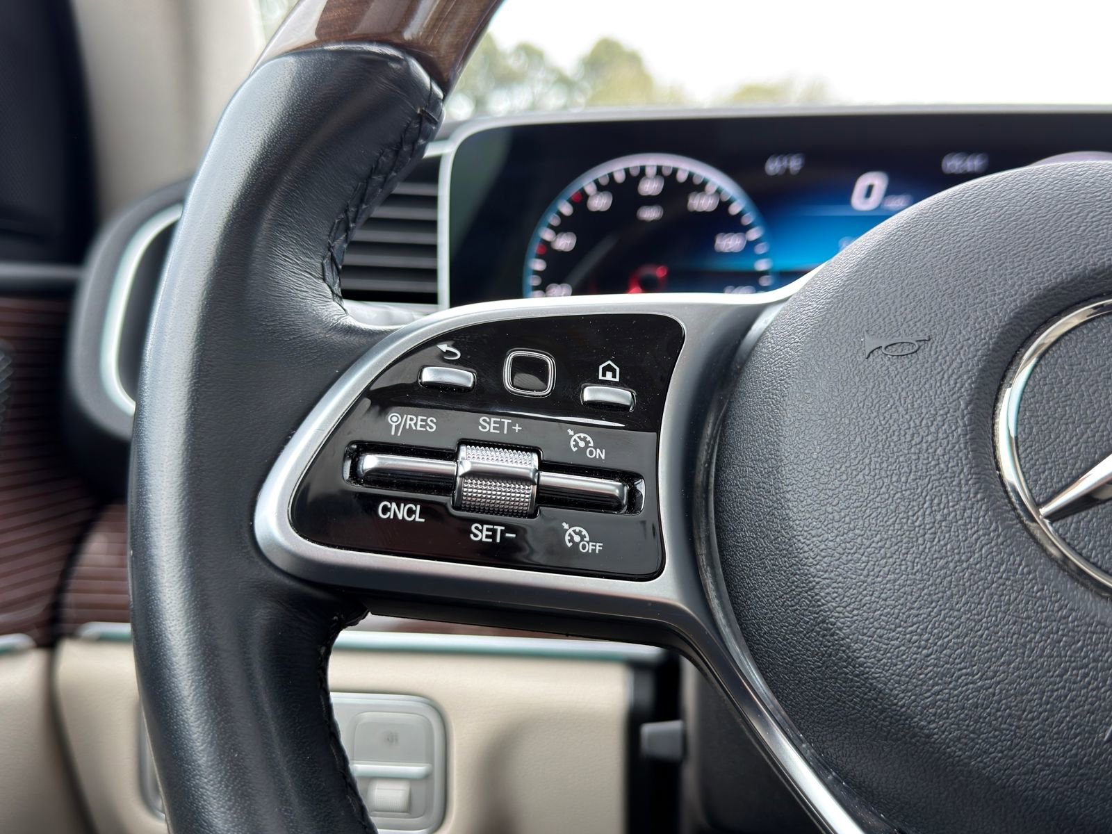 Certified 2022 Mercedes-Benz GLE 350 4MATIC image 29