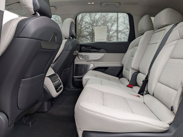 New 2026 Lincoln Nautilus Reserve image 14