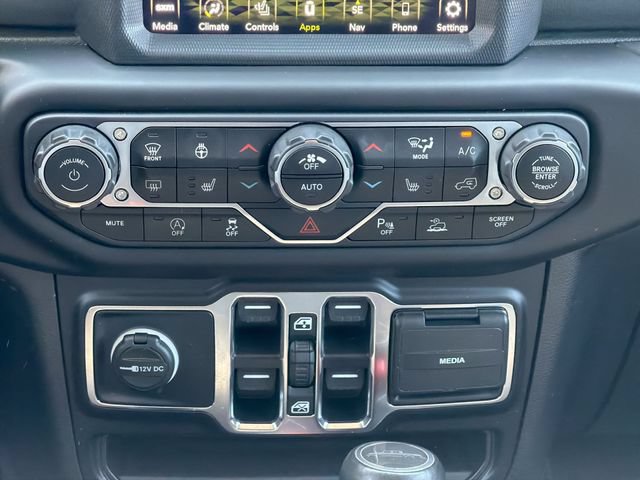 Used 2021 Jeep Gladiator Overland AWD/4WD image 18