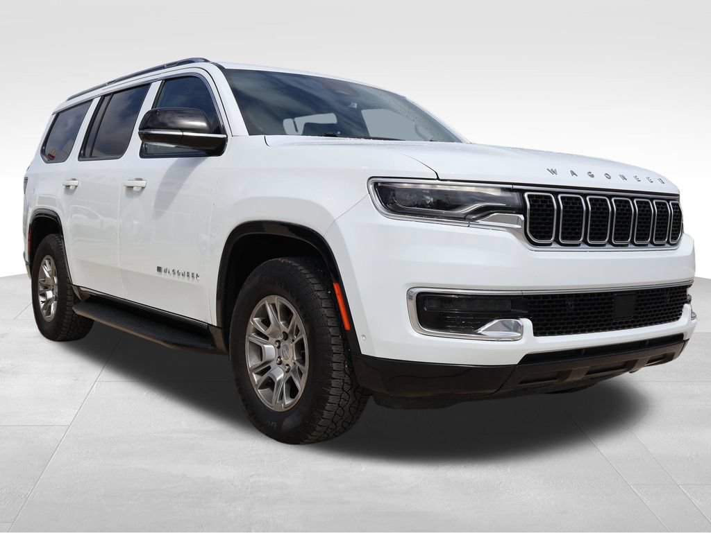 Used 2023 Jeep Wagoneer 4WD image 6