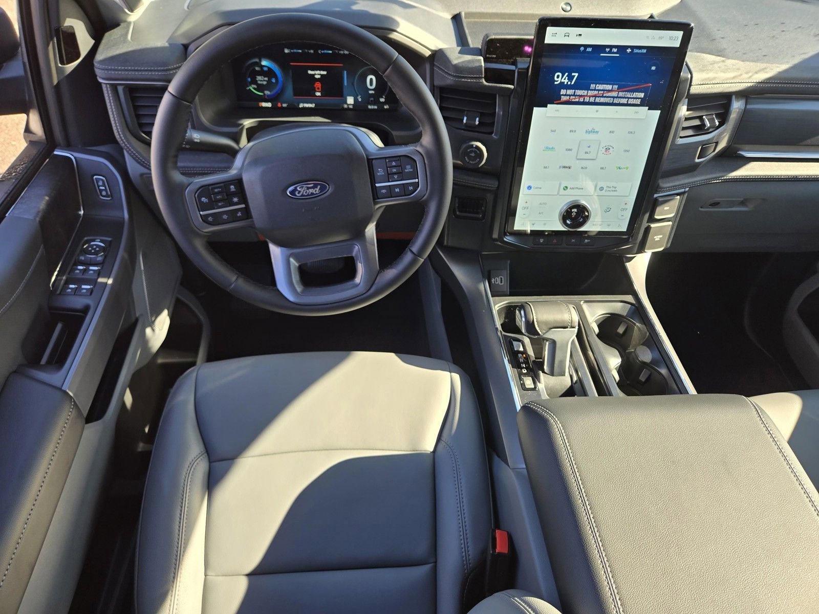 New 2025 Ford F150 Lightning Flash image 7