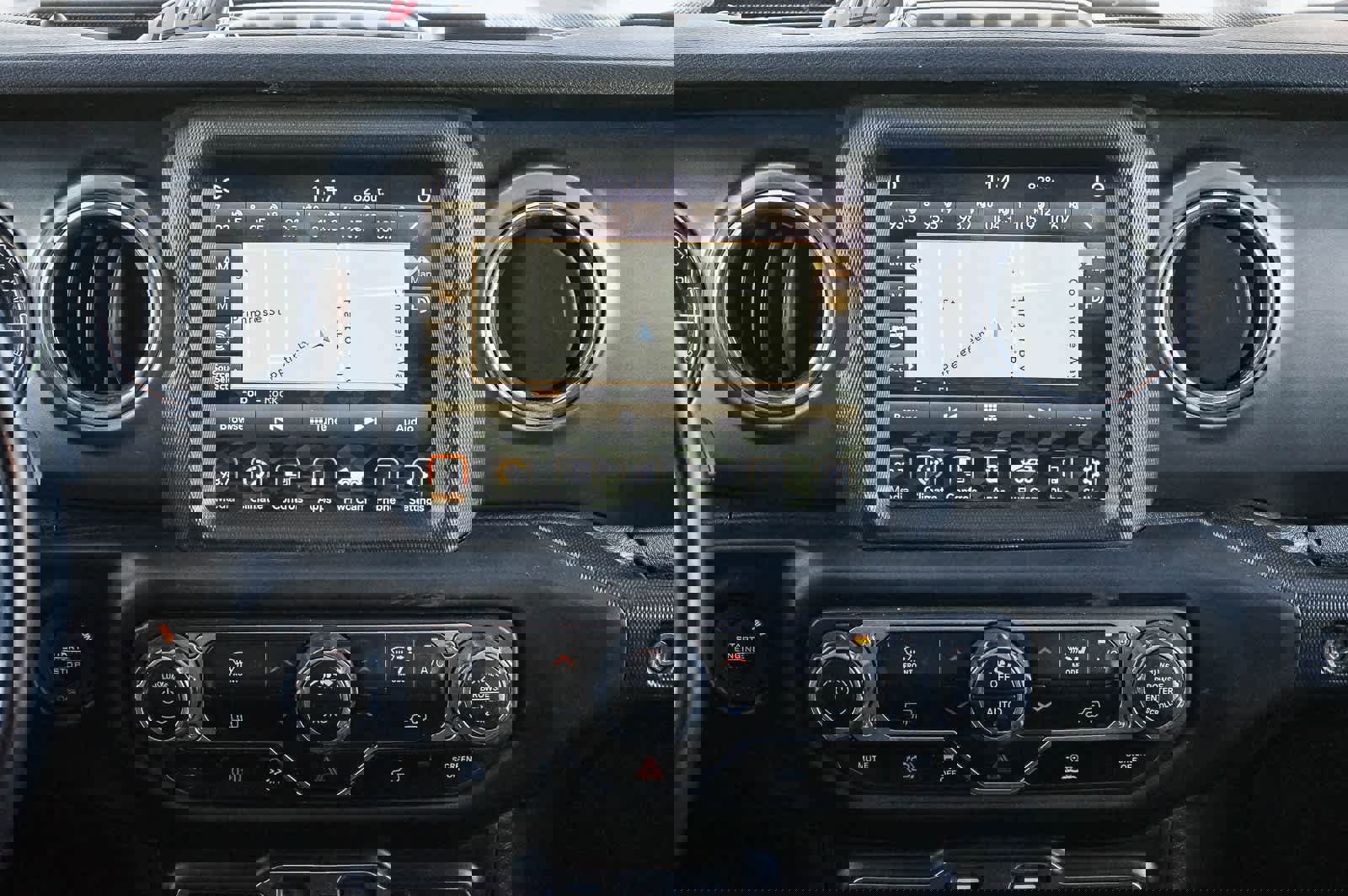 Used 2021 Jeep Wrangler Unlimited Rubicon 4xe image 12