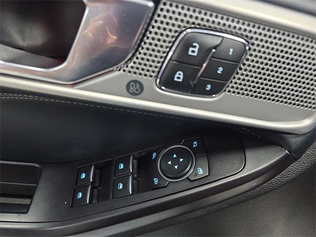 Used 2020 Ford Explorer Limited image 20