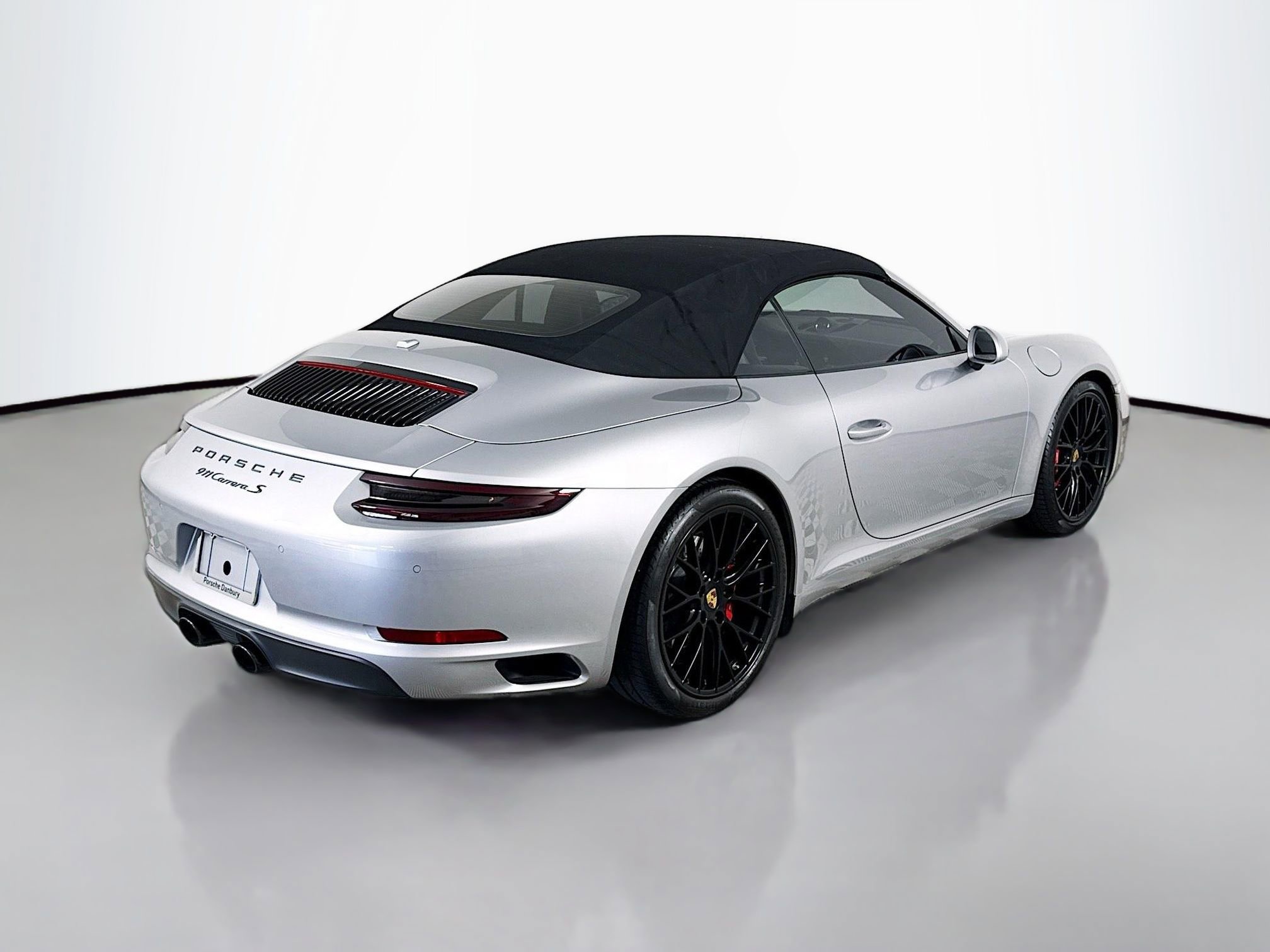 Certified 2017 Porsche 911 Carrera S RWD image 9