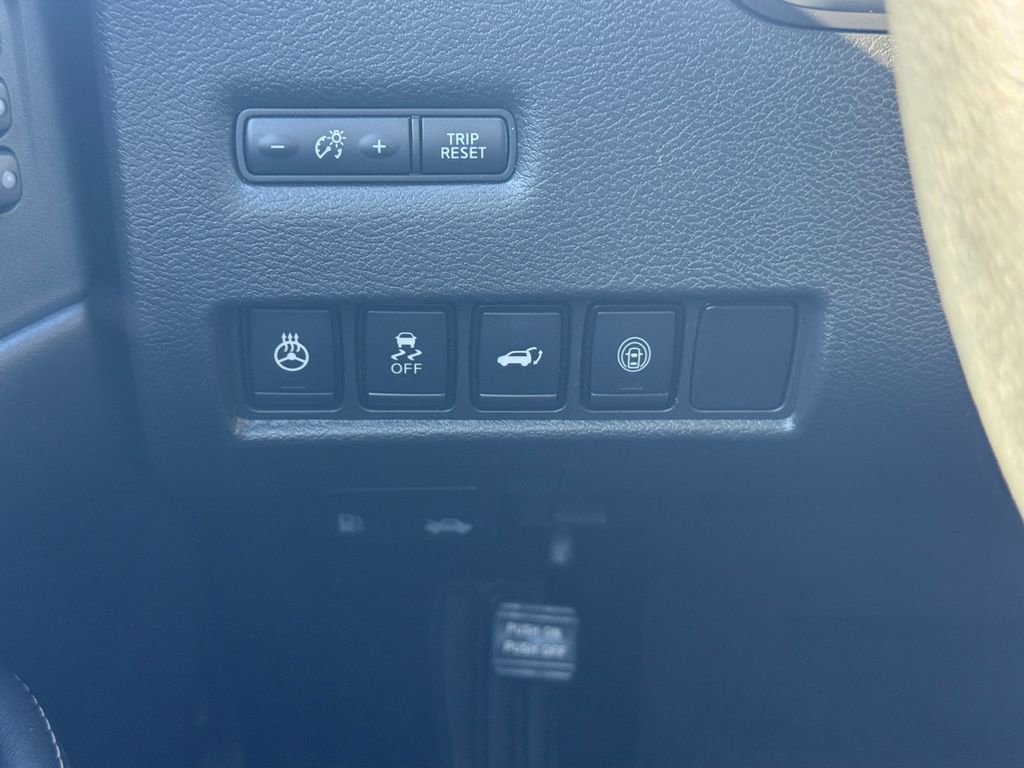 Used 2021 Nissan Murano SL w/ SL Moonroof Package image 23