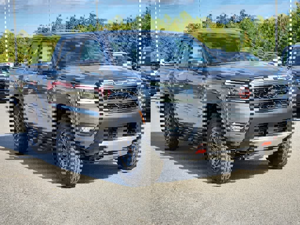 New 2026 Nissan Frontier PRO-4X w/ Pro-4x Convenience Package image 2