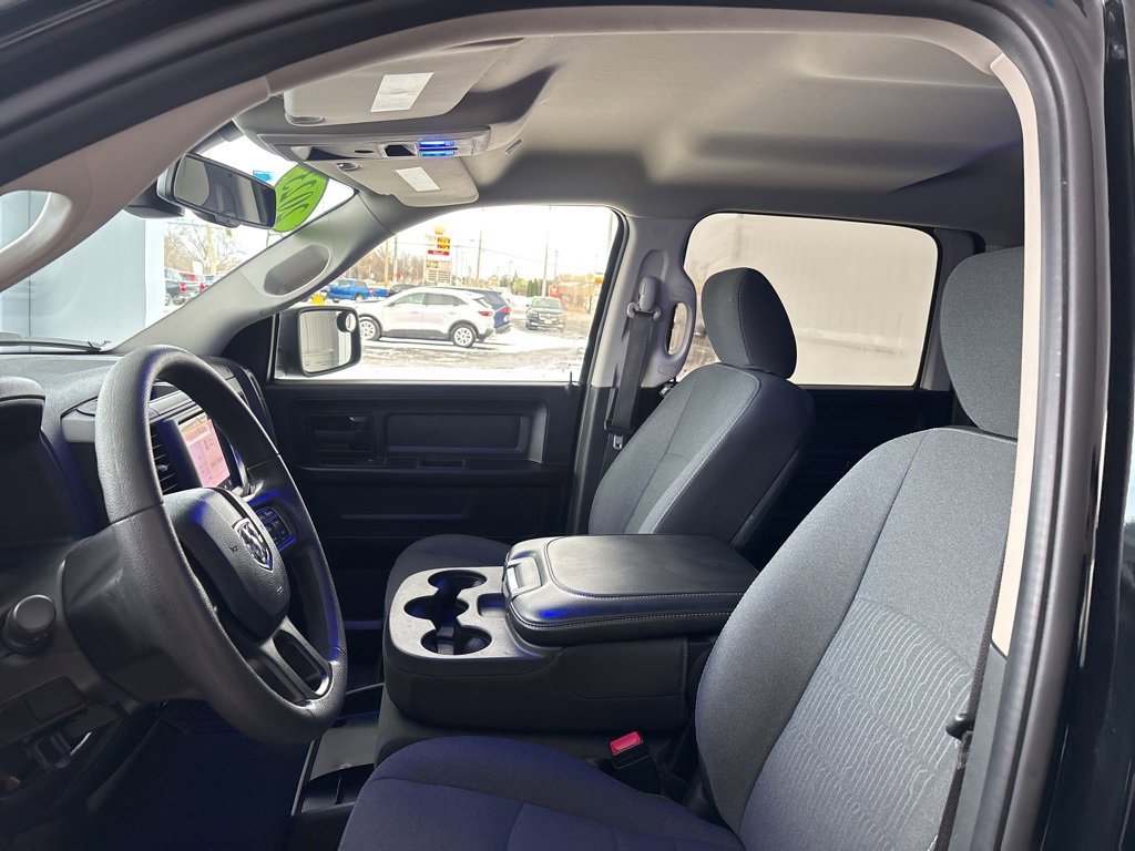 Used 2023 RAM 1500 Express w/ Wheel & Sound Group image 8