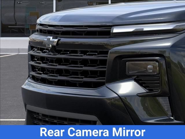 New 2027 Chevrolet Traverse LT w/ Midnight/Sport Edition FWD image 16