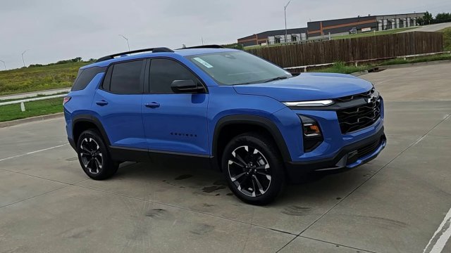 New 2027 Chevrolet Equinox RS FWD image 2