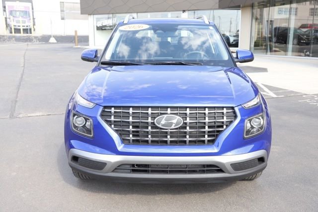 Certified 2026 Hyundai Venue SEL FWD image 7
