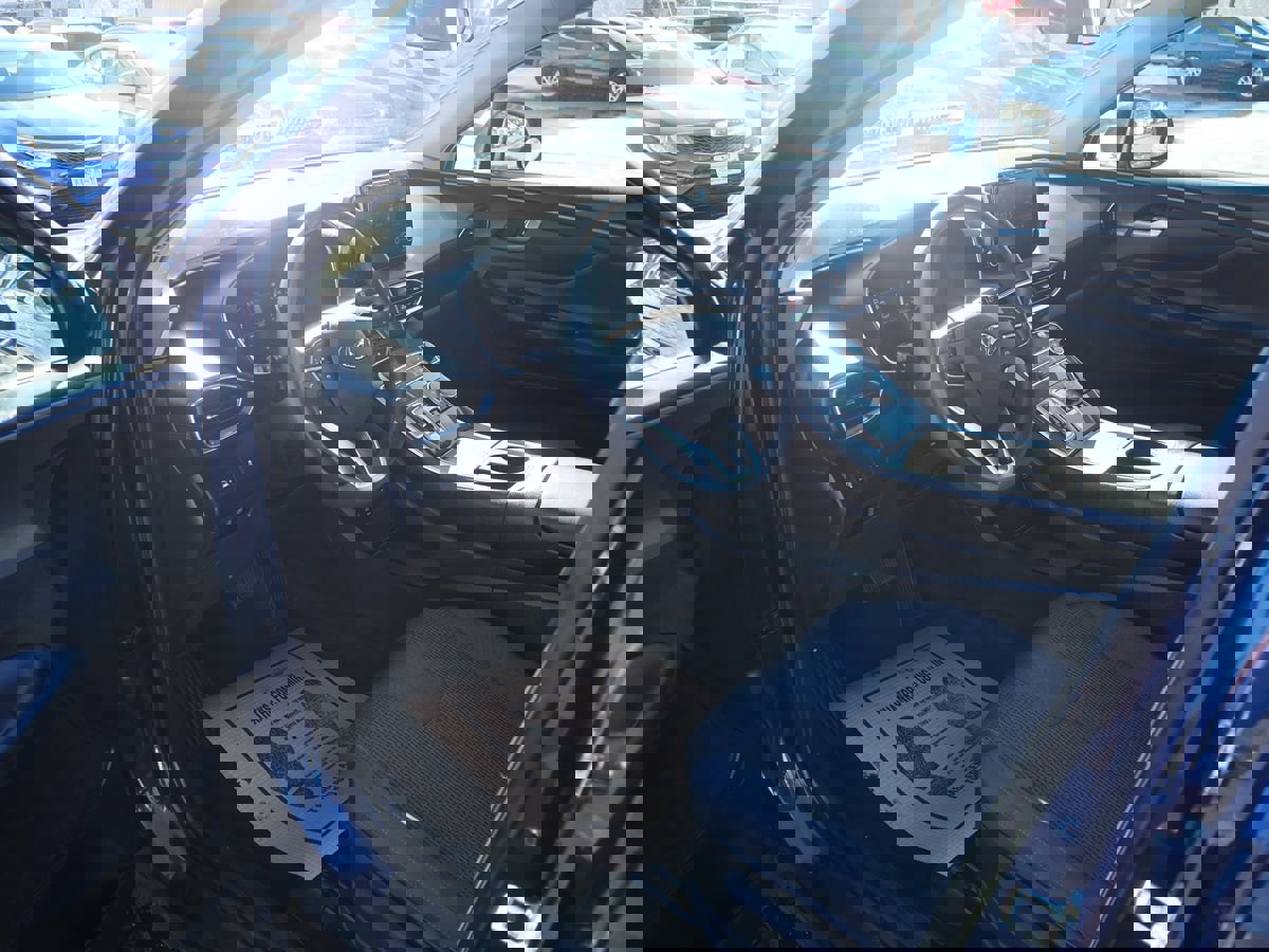 Used 2022 Hyundai Santa Fe SE image 9