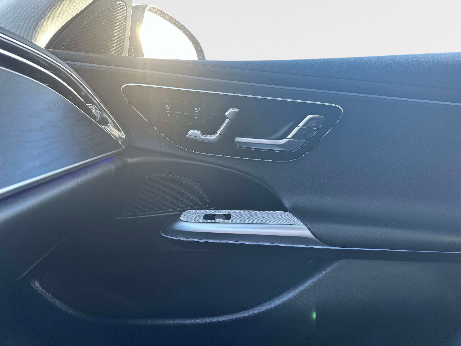 Used 2025 Mercedes-Benz E 350 Sedan image 20