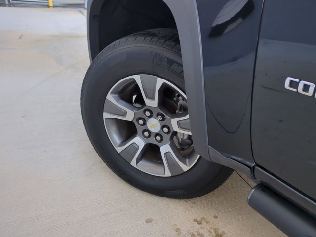 Used 2017 Chevrolet Colorado Z71 w/ LPO, Gearon Divider Package image 10