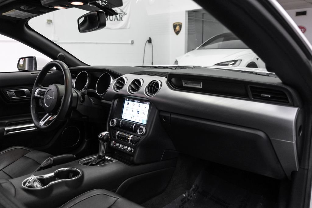 Used 2018 Ford Mustang GT Premium RWD image 16