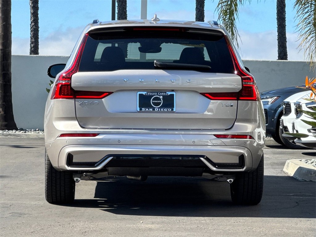 New 2026 Volvo XC60 T8 Plus w/ Protection Package Premier image 4