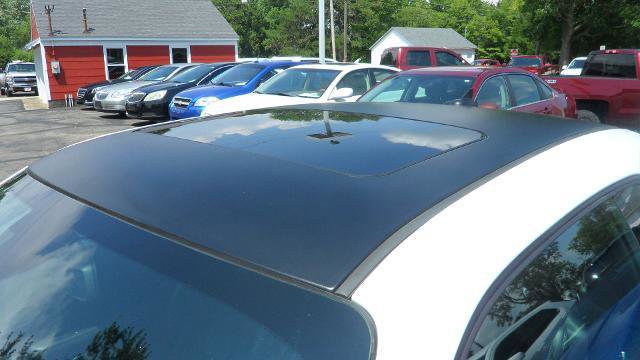 Used 2018 Dodge Challenger T/A image 11