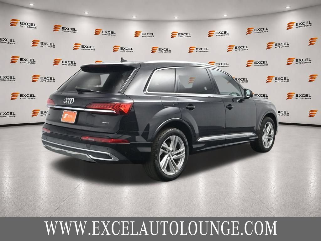 Used 2021 Audi Q7 3.0T Premium Plus w/ Premium Plus Package AWD/4WD image 5