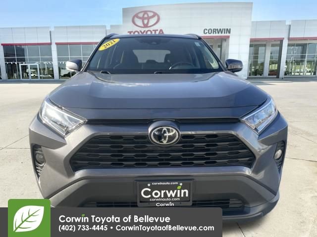 Used 2021 Toyota RAV4 XLE w/ Convenience Package image 8
