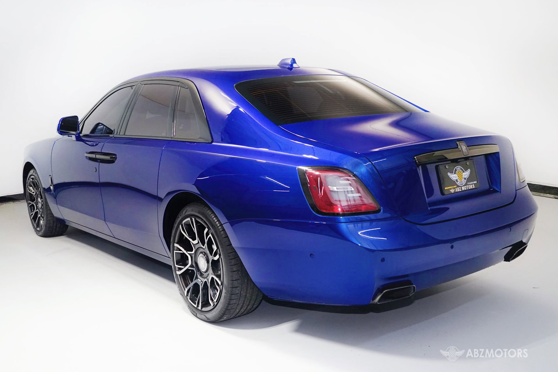 Used 2022 Rolls-Royce Ghost Black Badge image 7