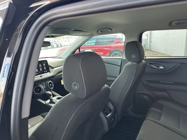 New 2026 Chevrolet Blazer LT w/ Midnight/Sport Edition image 24