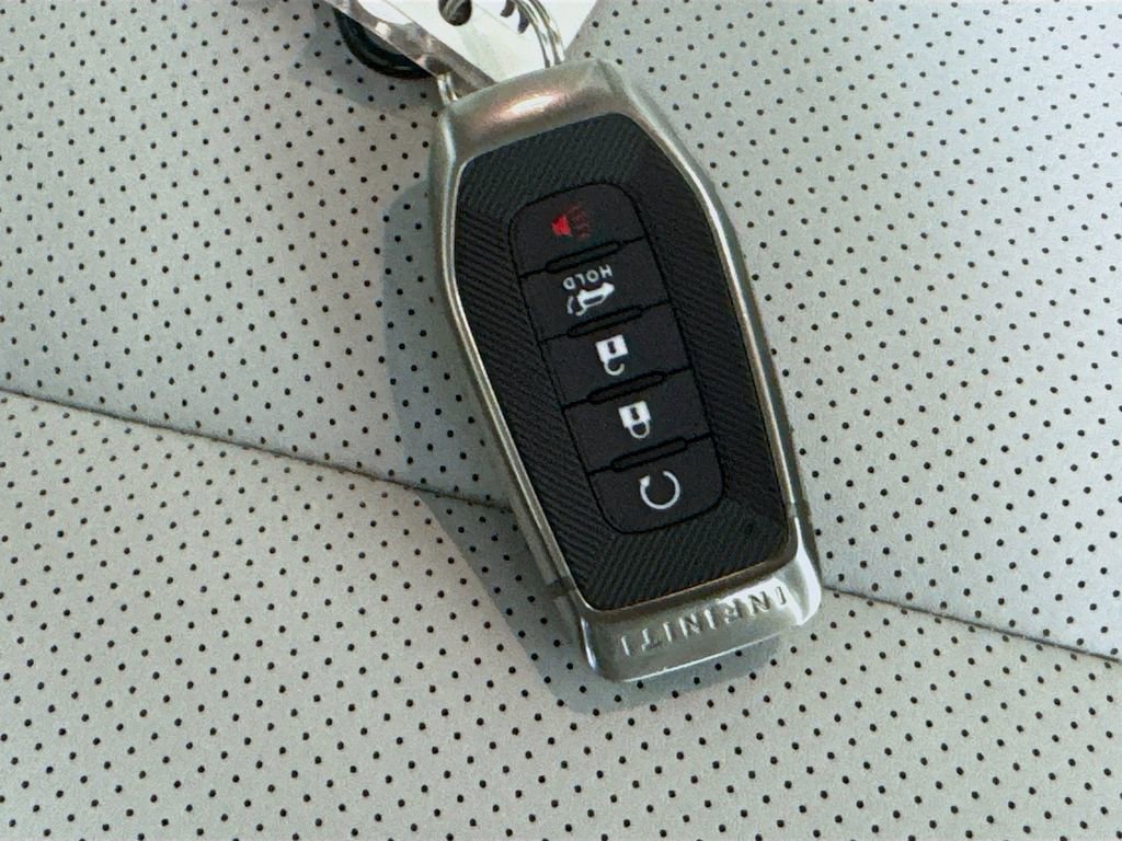 Used 2026 INFINITI QX60 Luxe w/ Cargo Package image 38