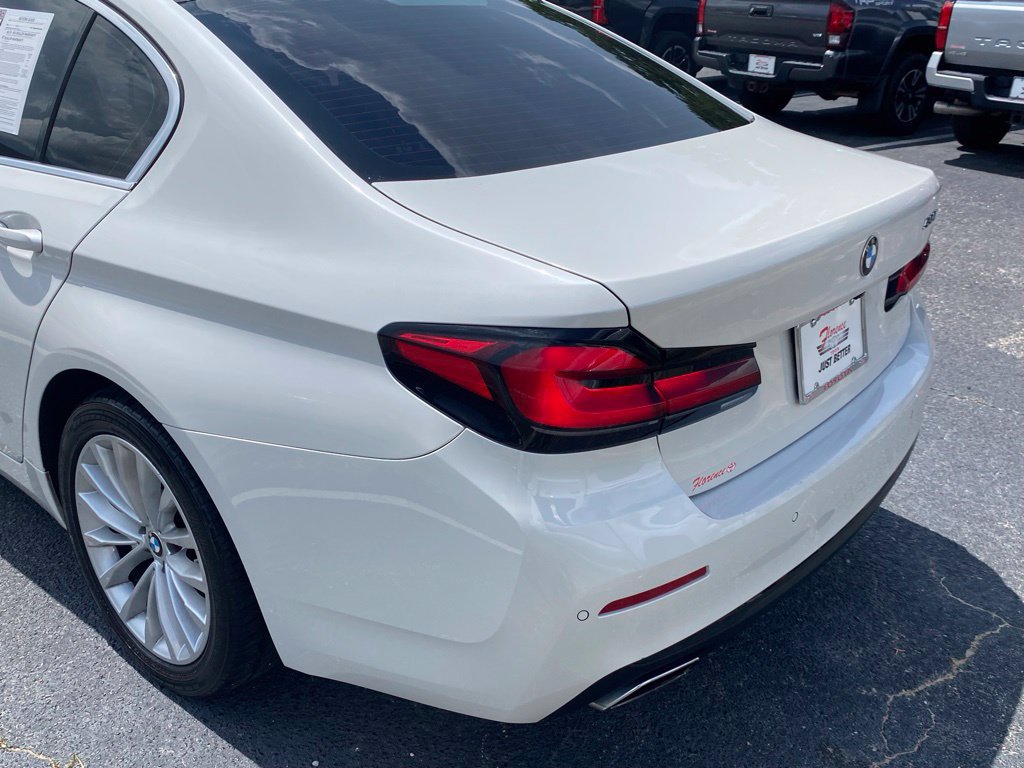 Used 2021 BMW 530i w/ Convenience Package RWD image 9