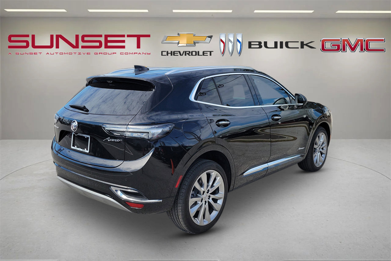 Certified 2023 Buick Envision Avenir image 4