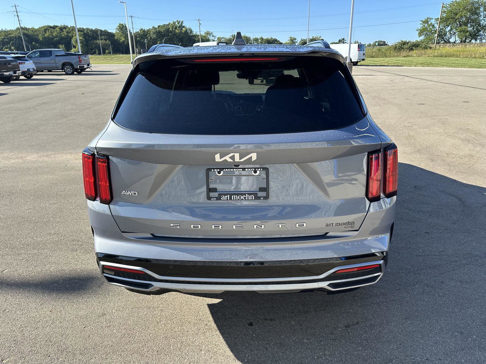 Used 2022 Kia Sorento SX image 7