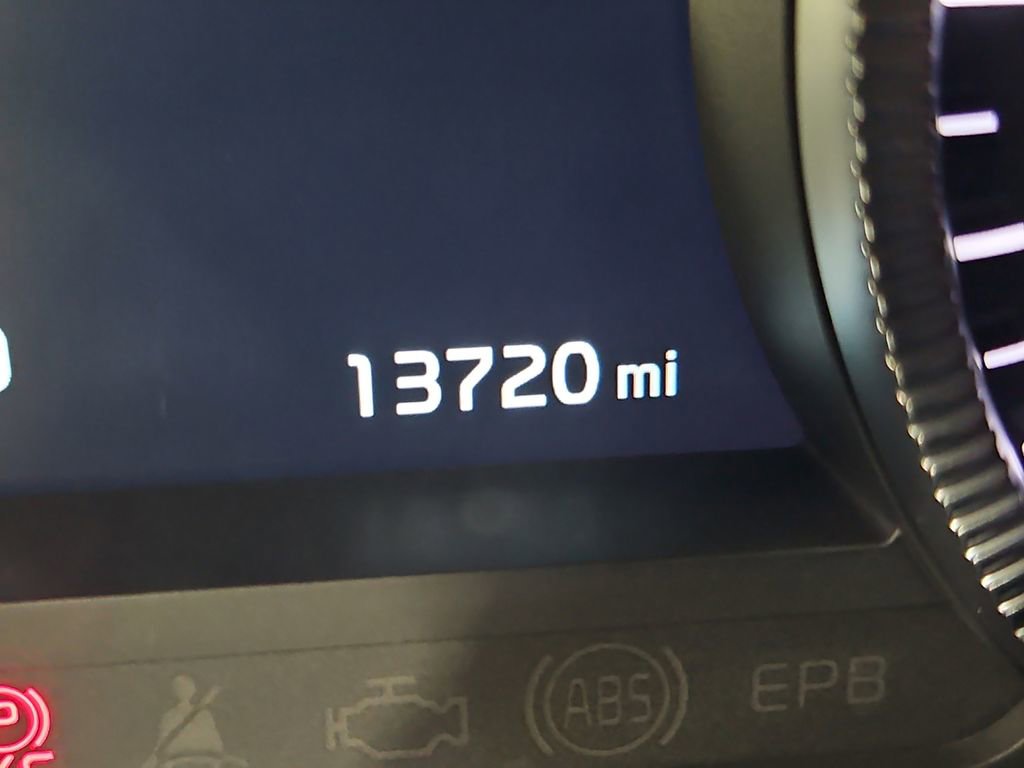 Used 2020 Kia Telluride SX image 17