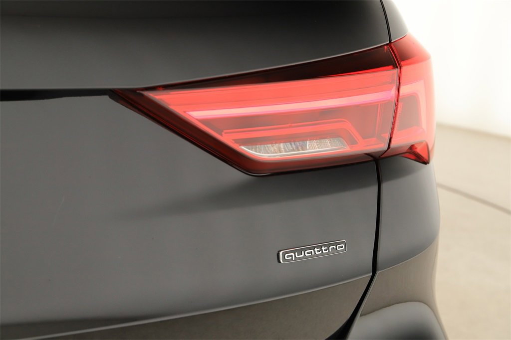 Certified 2025 Audi Q3 2.0T Premium Plus w/ Premium Plus Package image 31