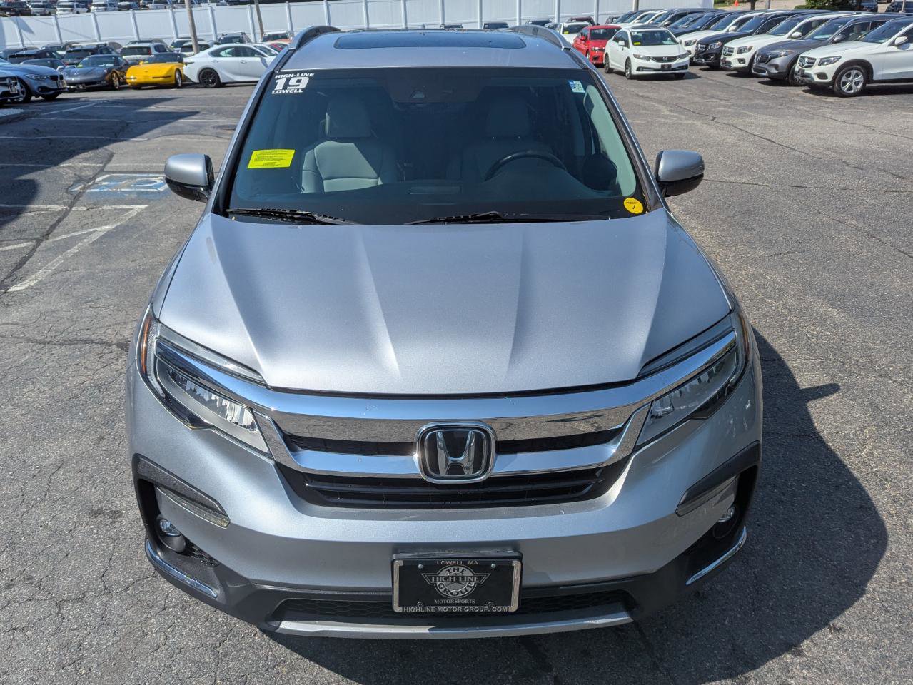 Used 2019 Honda Pilot Touring image 3