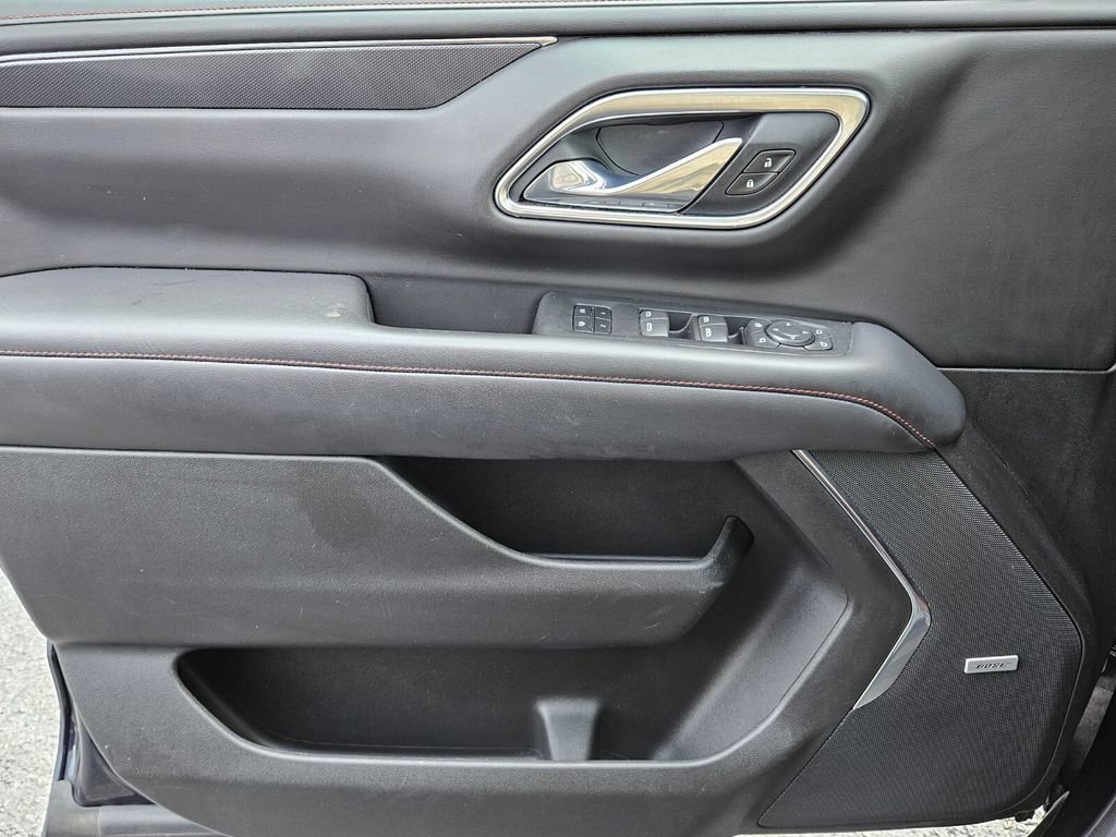 Used 2021 Chevrolet Tahoe RST w/ Luxury Package image 27