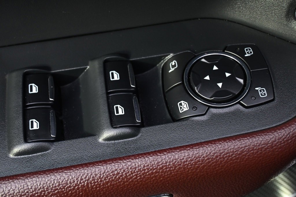 Used 2023 Ford Expedition Limited image 24