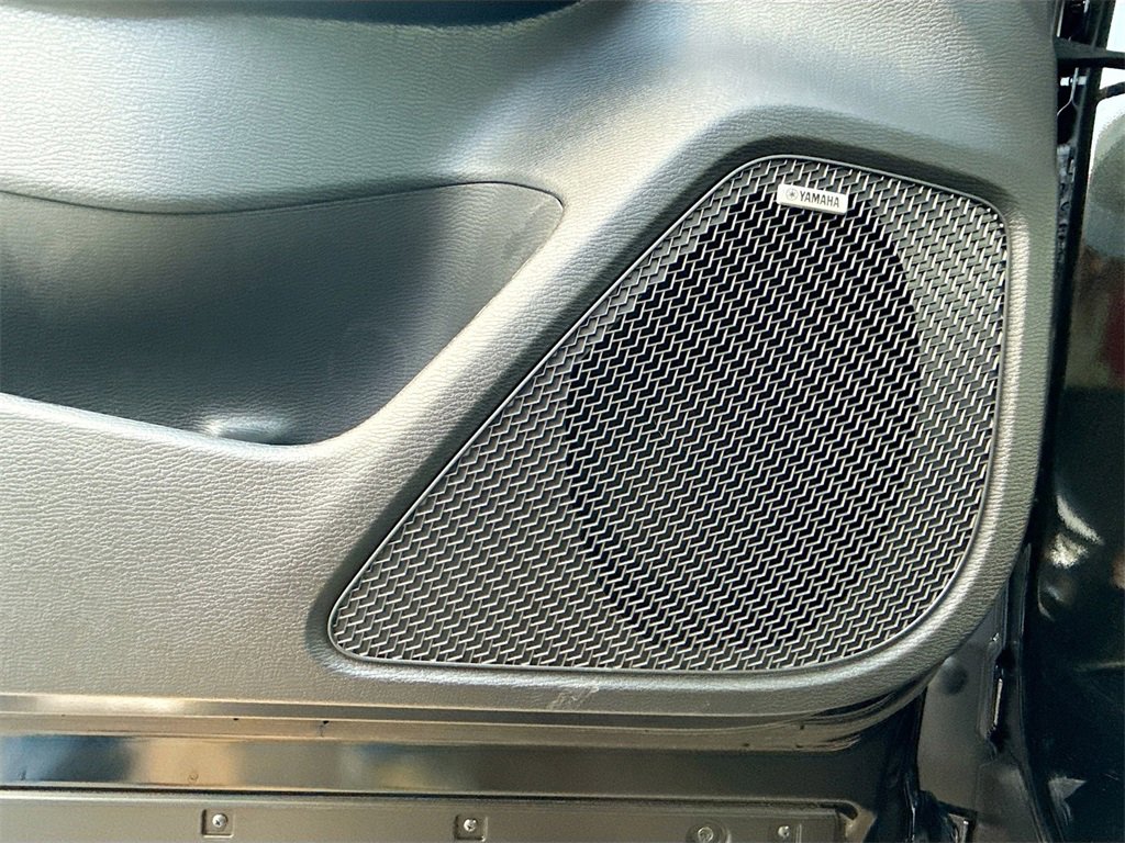 New 2025 Mitsubishi Outlander SEL image 19