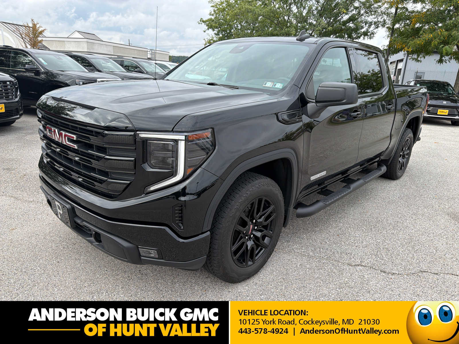 Used 2024 GMC Sierra 1500 Elevation AWD/4WD image 1