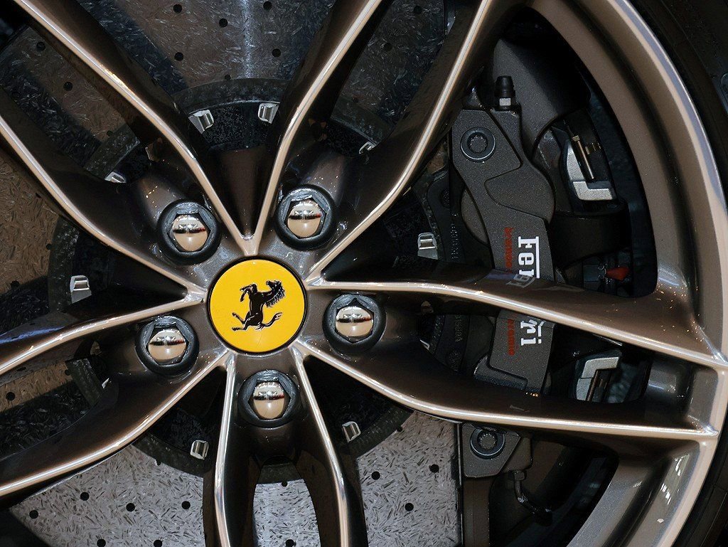 Certified 2019 Ferrari 488 Spider image 54