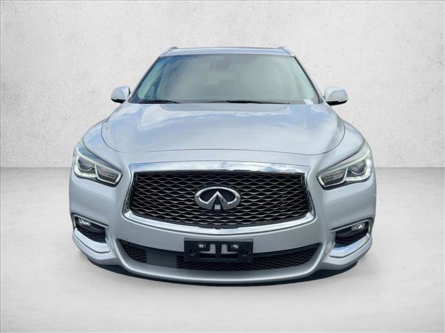 Used 2019 INFINITI QX60 Luxe w/ Essential Package image 2