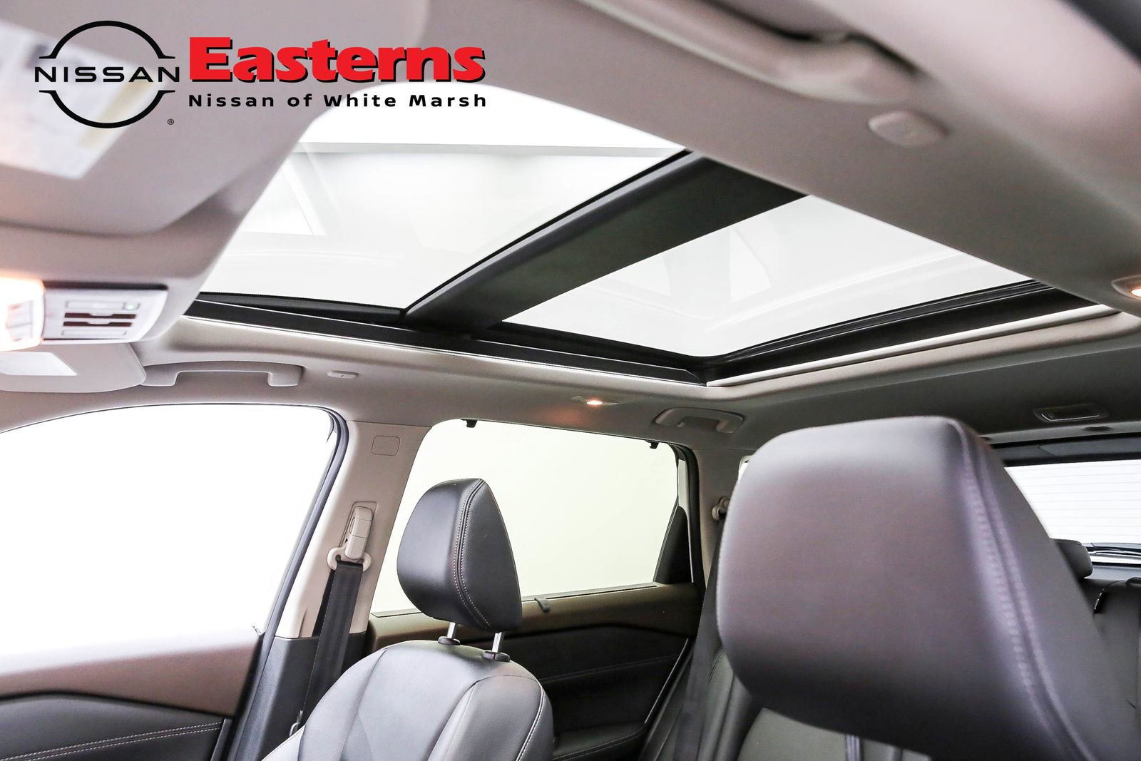 Used 2023 Nissan Rogue SL w/ SL Premium Package image 38