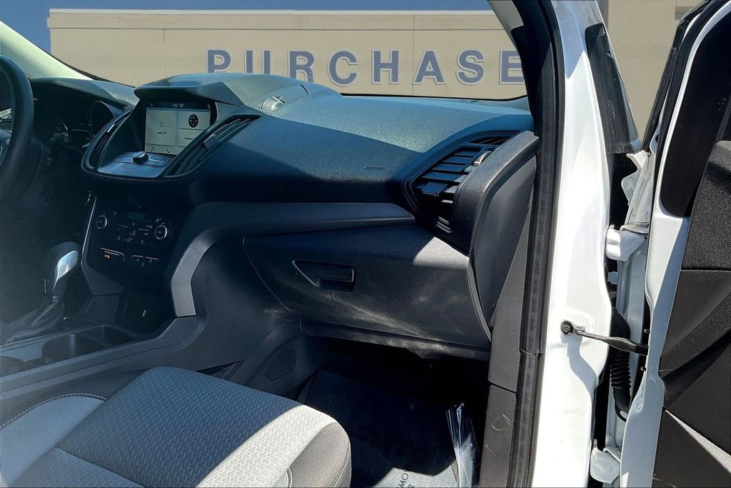 Used 2019 Ford Escape SE FWD image 28